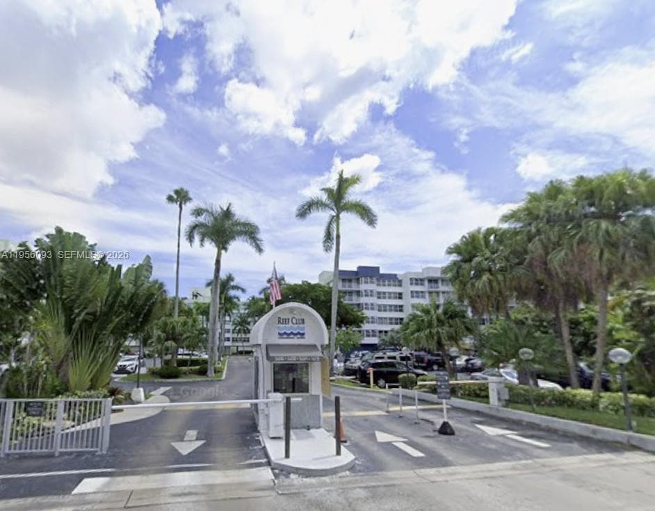 Photo - 16565 NE 26th Ave Unit 3F