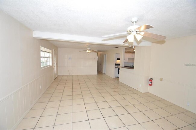 Photo - 4811 Ron Cir