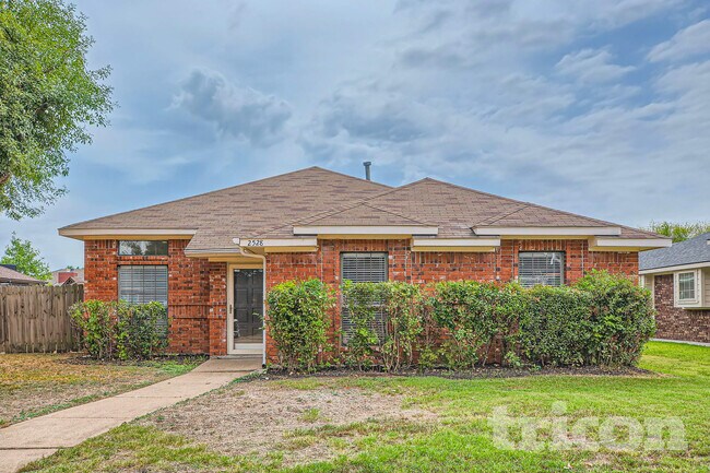 2528 Widgeon Way