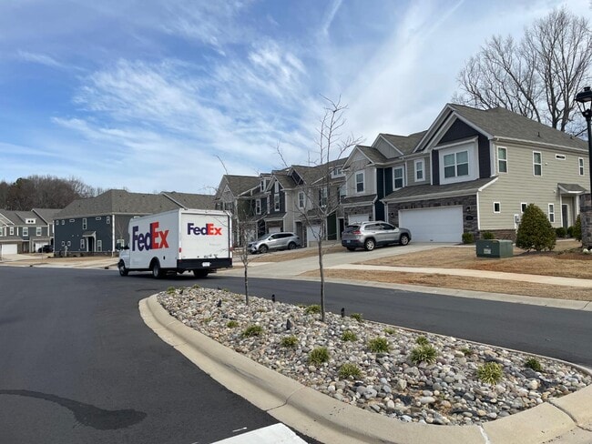 Photo - 118 Quinn Rd