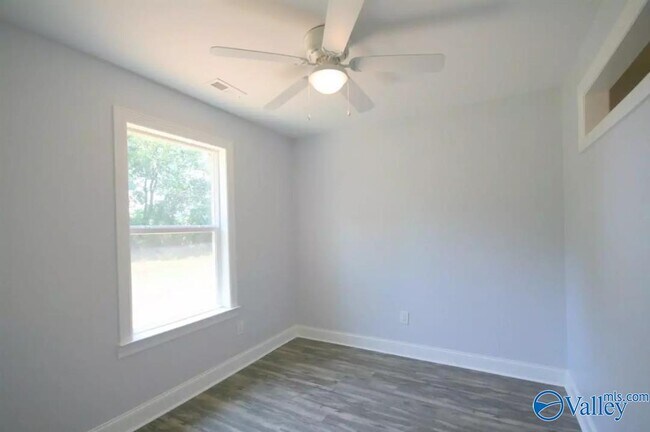 Photo - 100 Kaliegh Paige Cir