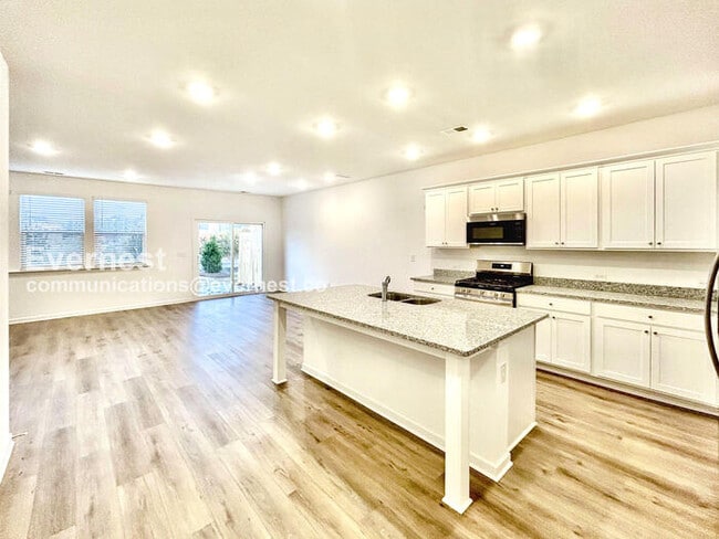 Photo - 4285 Marsha St