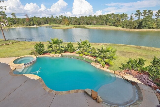 Photo - 22 Post Shadow Estate Dr