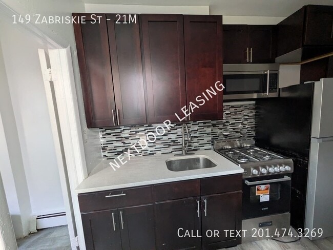 Photo - 149 Zabriskie St Unit 21M