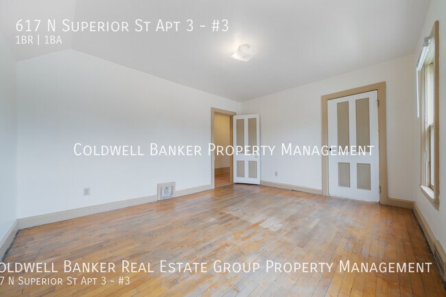 Photo - 617 N Superior St Unit #3