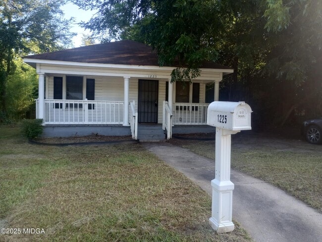 Photo - 1225 Glendale Ave