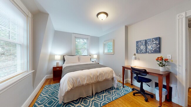 Photo - 16 Linder Terrace