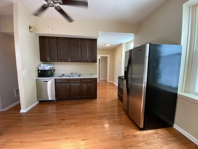 Photo - 55 Parker St Unit Single Family