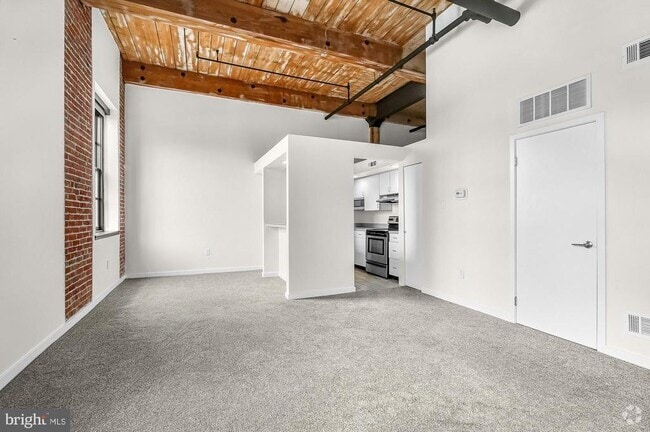 Building Photo - 303 Vine St Unit 204 Rental