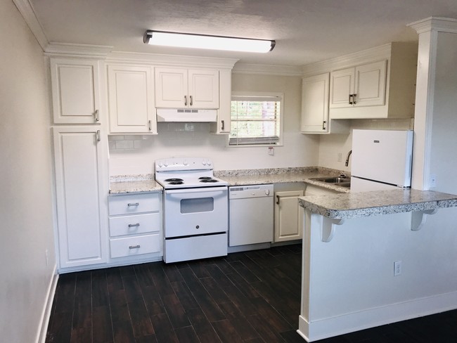 Building Photo - The Hub on 4th Rental