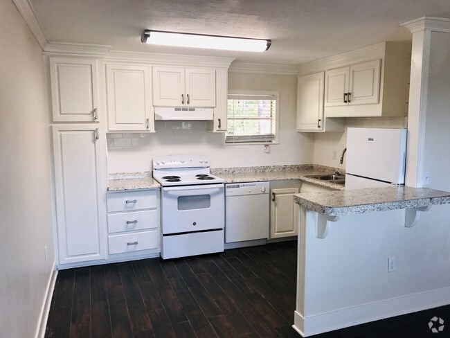Building Photo - The Hub on 4th Rental