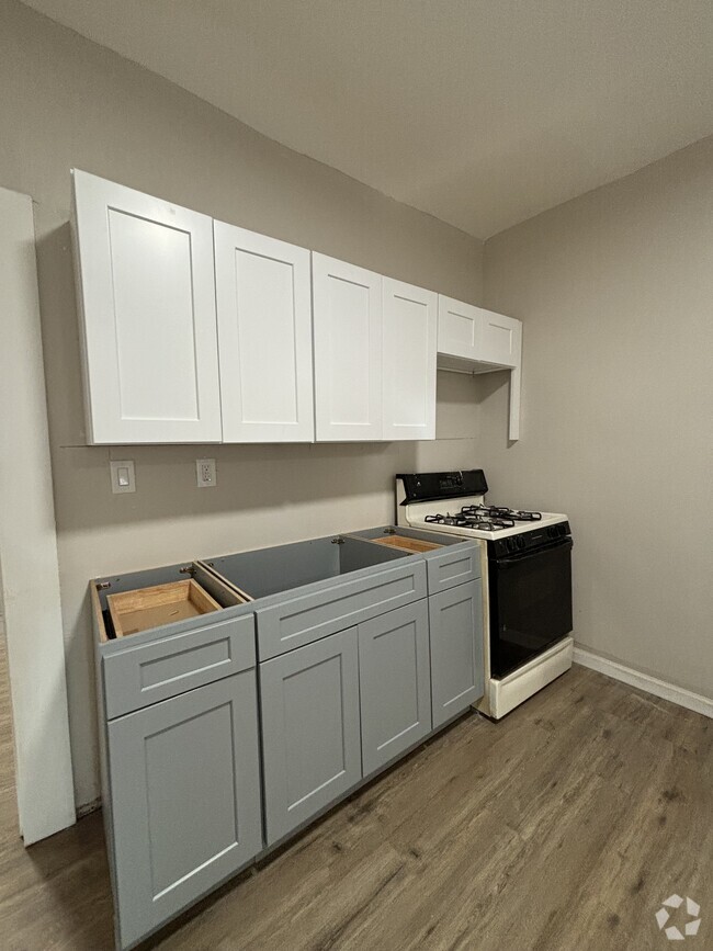 Building Photo - 78 Stone St Unit 1R Rental