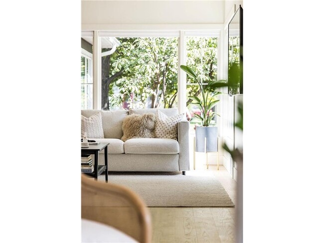 Photo - 3810 W 46th St