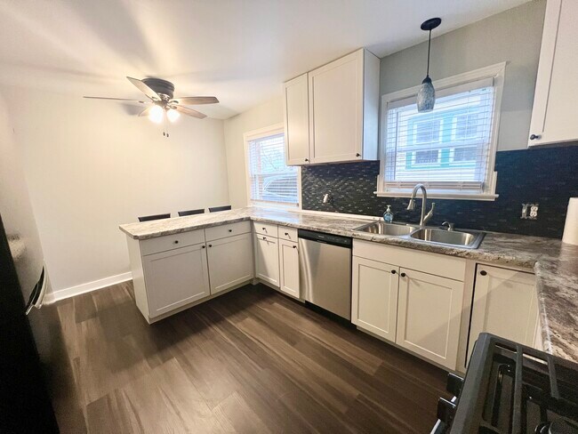 Photo - 2224 Taylor Ave Unit 1