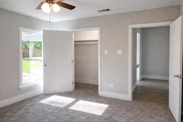 Photo - 1918 Melbourne Ave