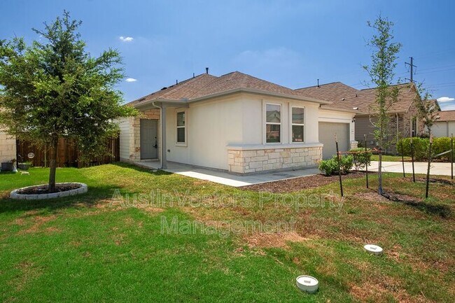 Photo - 1008 Moose Rd