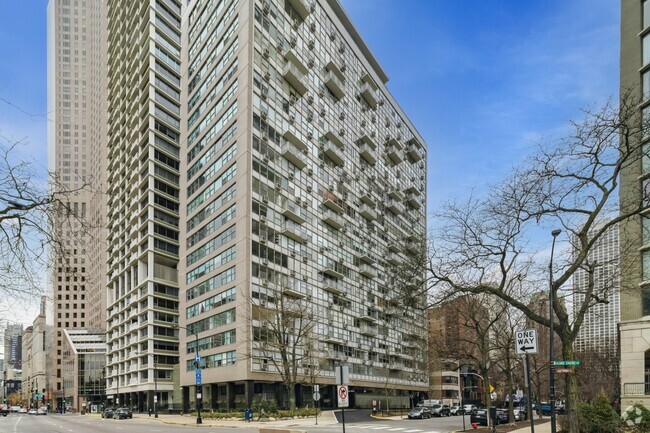 Building Photo - 1000 N Lake Shore Dr Unit 1209 Rental