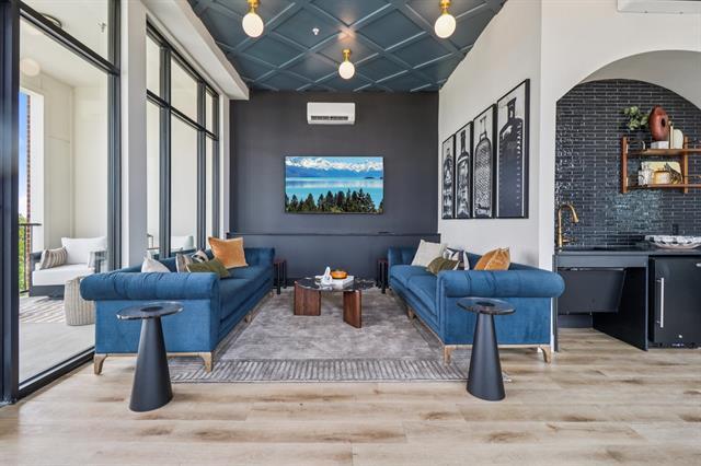 Photo - 405 N Ewing Ave Unit 309