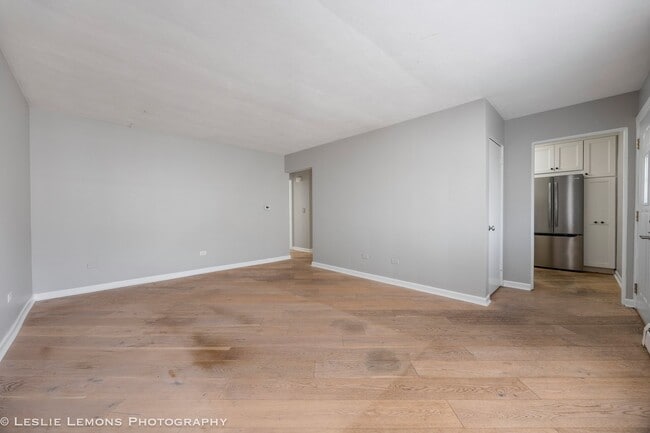 Photo - 629 S Main St