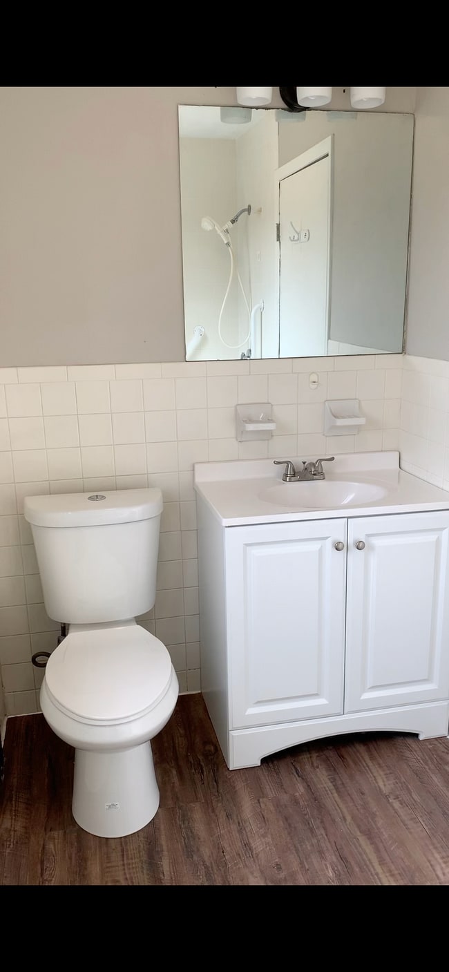 Photo - 23 Beekman Dr Unit 23