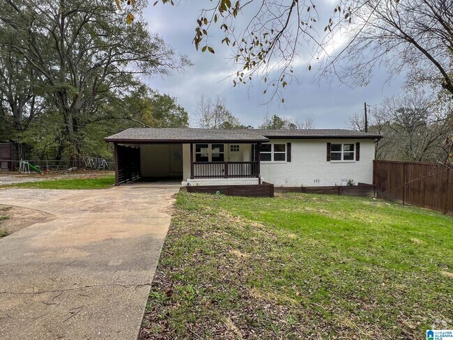 Building Photo - 2615 Old Rocky Ridge Rd Rental