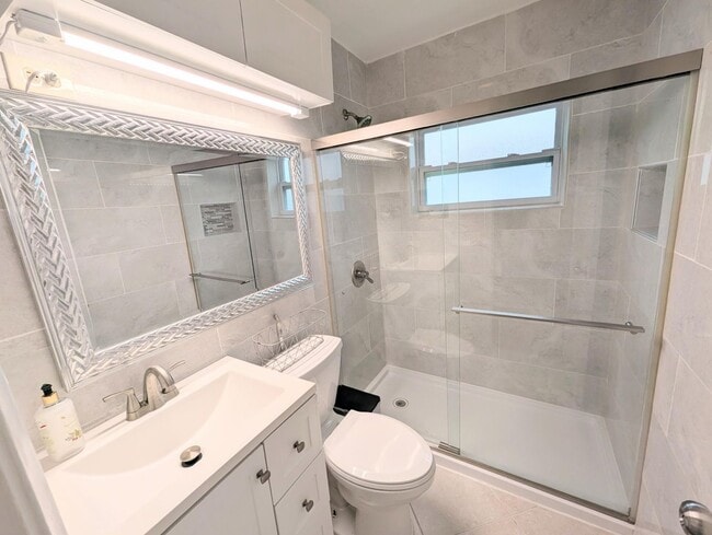 Photo - 10920 Gable St