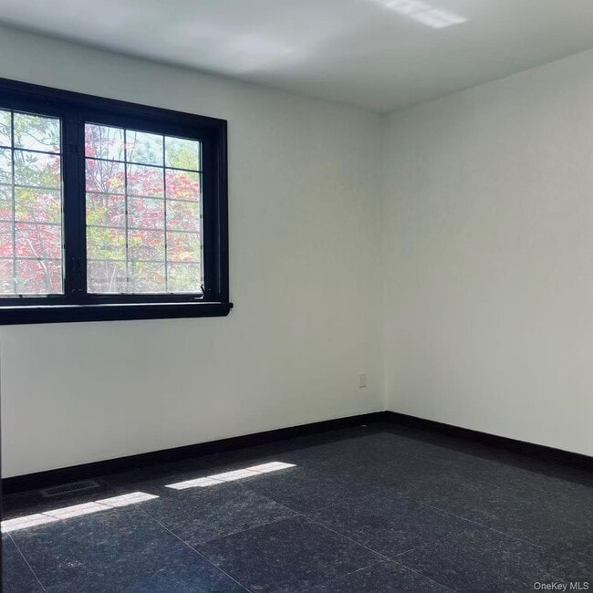 Photo - 63-39 136th St Unit 2