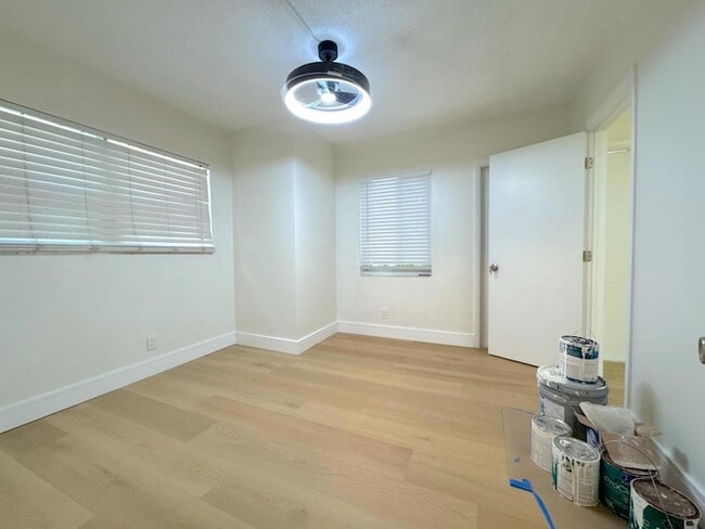 Photo - 2815 NE 33rd Ave Unit 106