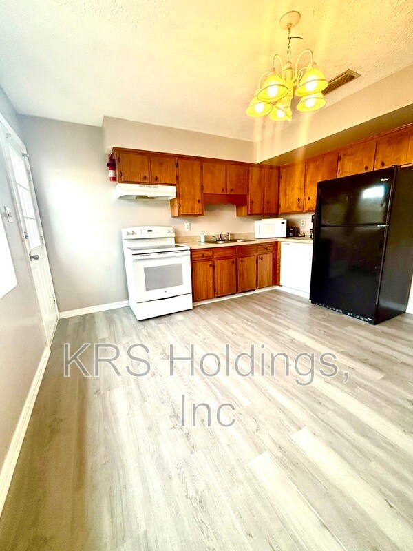 Photo - 167 Cape Charles Square