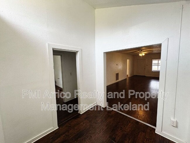 Photo - 5608 Old Rd 37