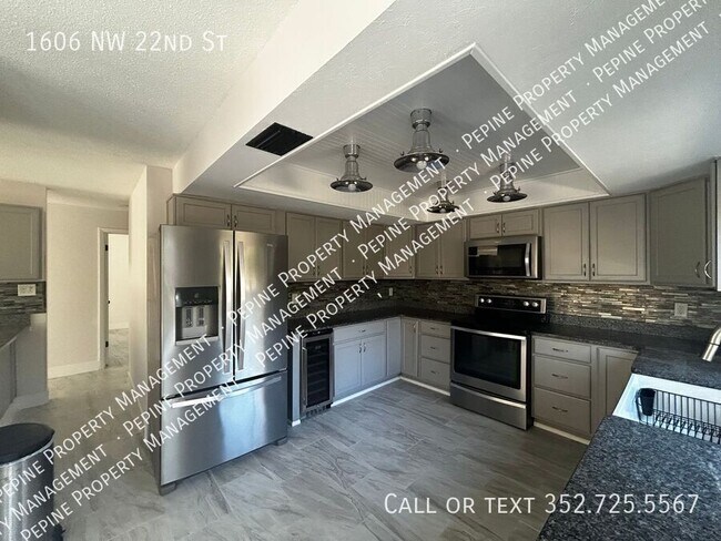Photo - 1606 NW 22nd St
