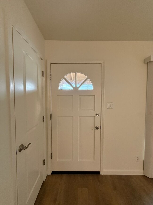 Photo - Orcutt Single Story Updated Home on Cul-De...