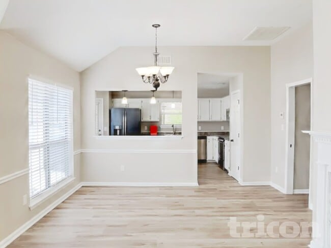 Photo - 316 Pine Ridge Ln