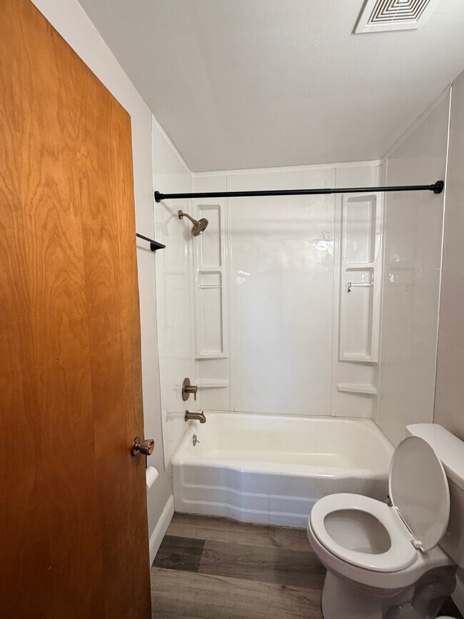 Photo - Greenwood Estates Unit 1