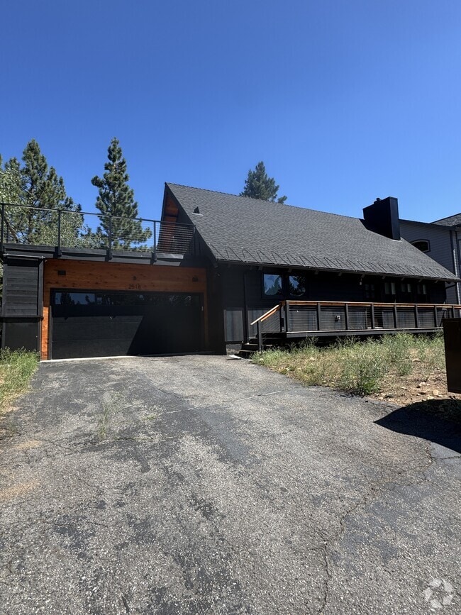 Building Photo - 2518 Cattlemans Trail Rental