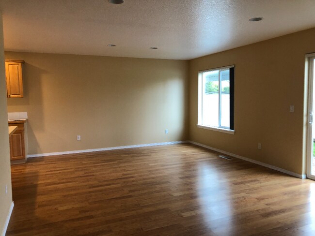 Photo - 7503 NE 61st Way Townhome