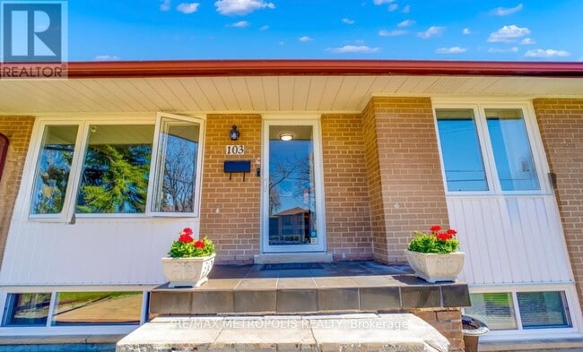 Photo - 103 Packard Blvd