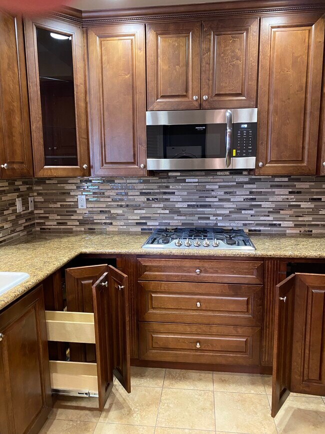 Photo - 11100 Riverside Dr Unit 213