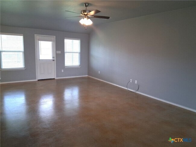 Photo - 3010 Privet Dr