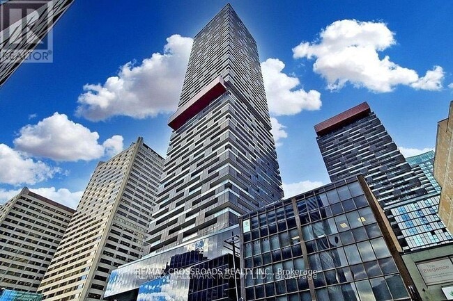 Photo - 8 Eglinton Ave E Unit 3010