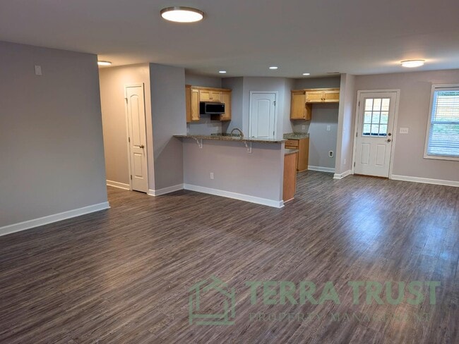 Photo - 806 Grace Ave