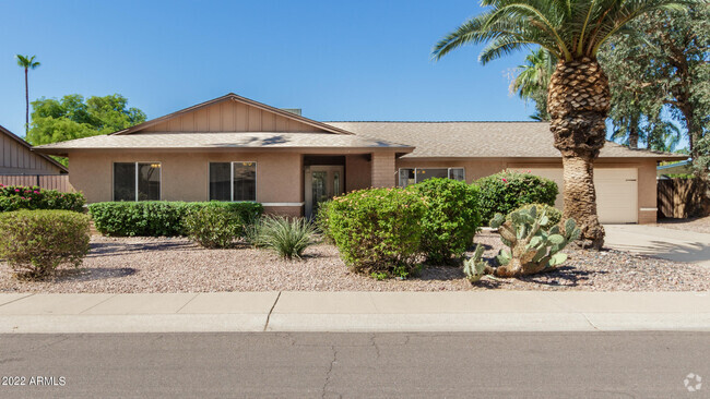 Building Photo - 9373 E Altadena Ave Rental