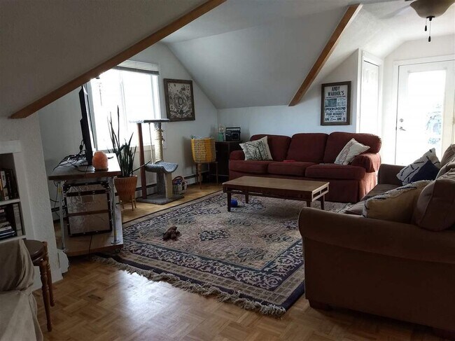Photo - 500 Van Dyne Rd Apartment Unit UPPER