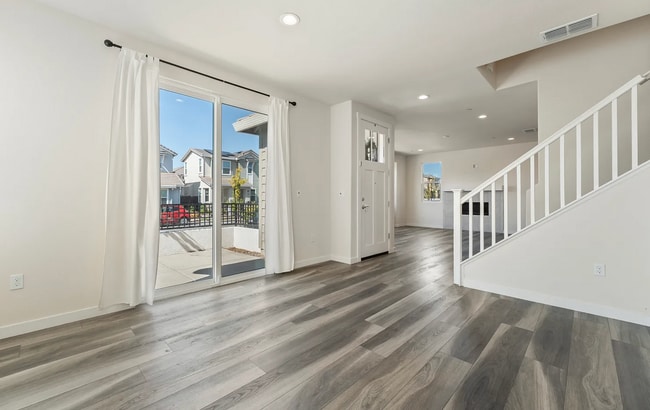 Photo - STUNNING 3/3+LOFT (Rocklin) Gem! Don't Miss This One!  (See Below For Viewings)!