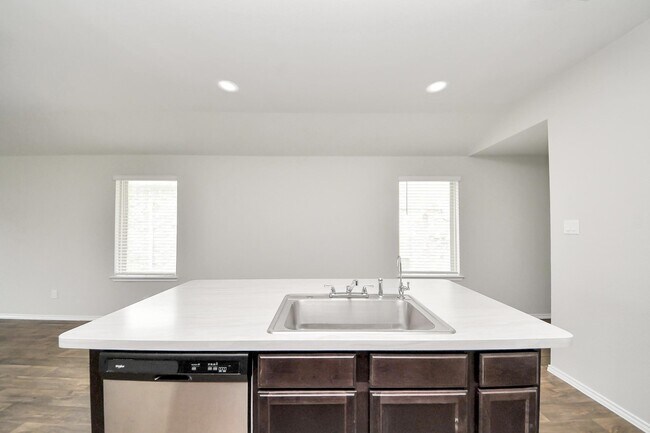 Photo - 16916 Rich Pines Dr