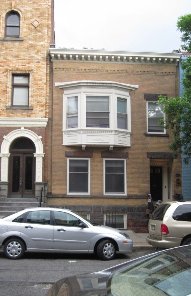 Building Photo - 341 State St Unit 1st Floor