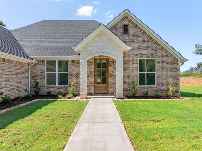 Photo - Gorgeous new construction in Flint!