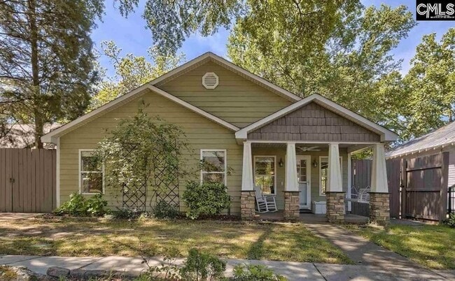 Building Photo - 3011 Clark St