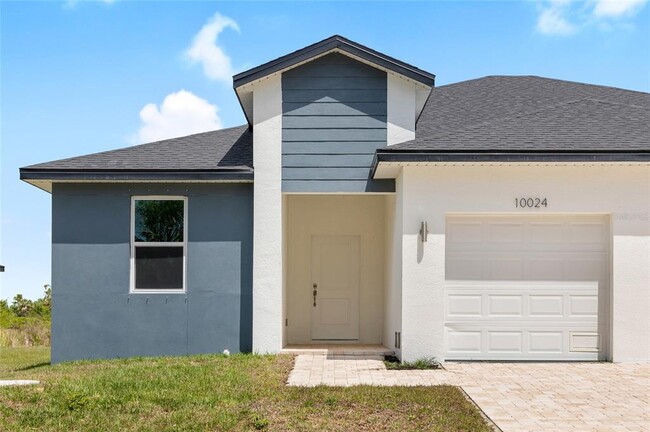 Building Photo - 10024 Cocoa Beach St Rental