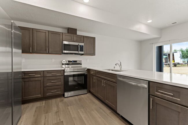 Photo - 219 S Grady Rd